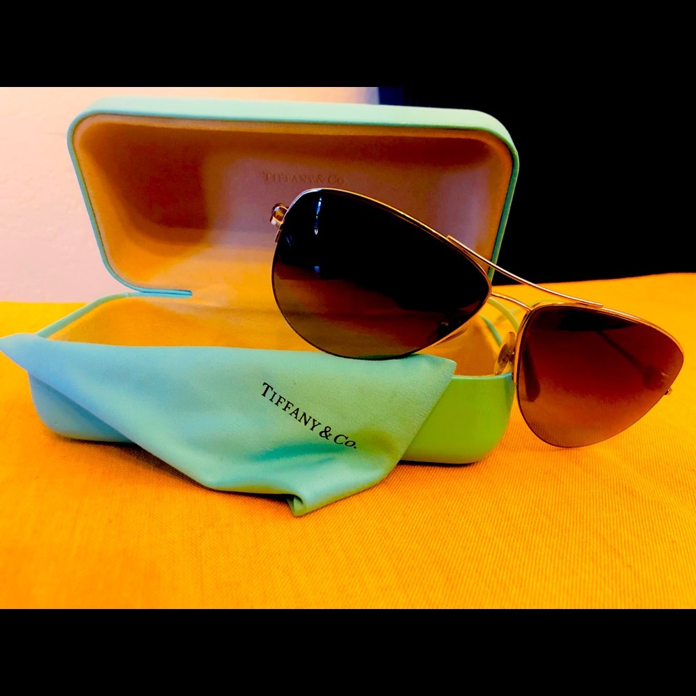 Tiffany & Co Aviator Sunglasses 🕶 🔥